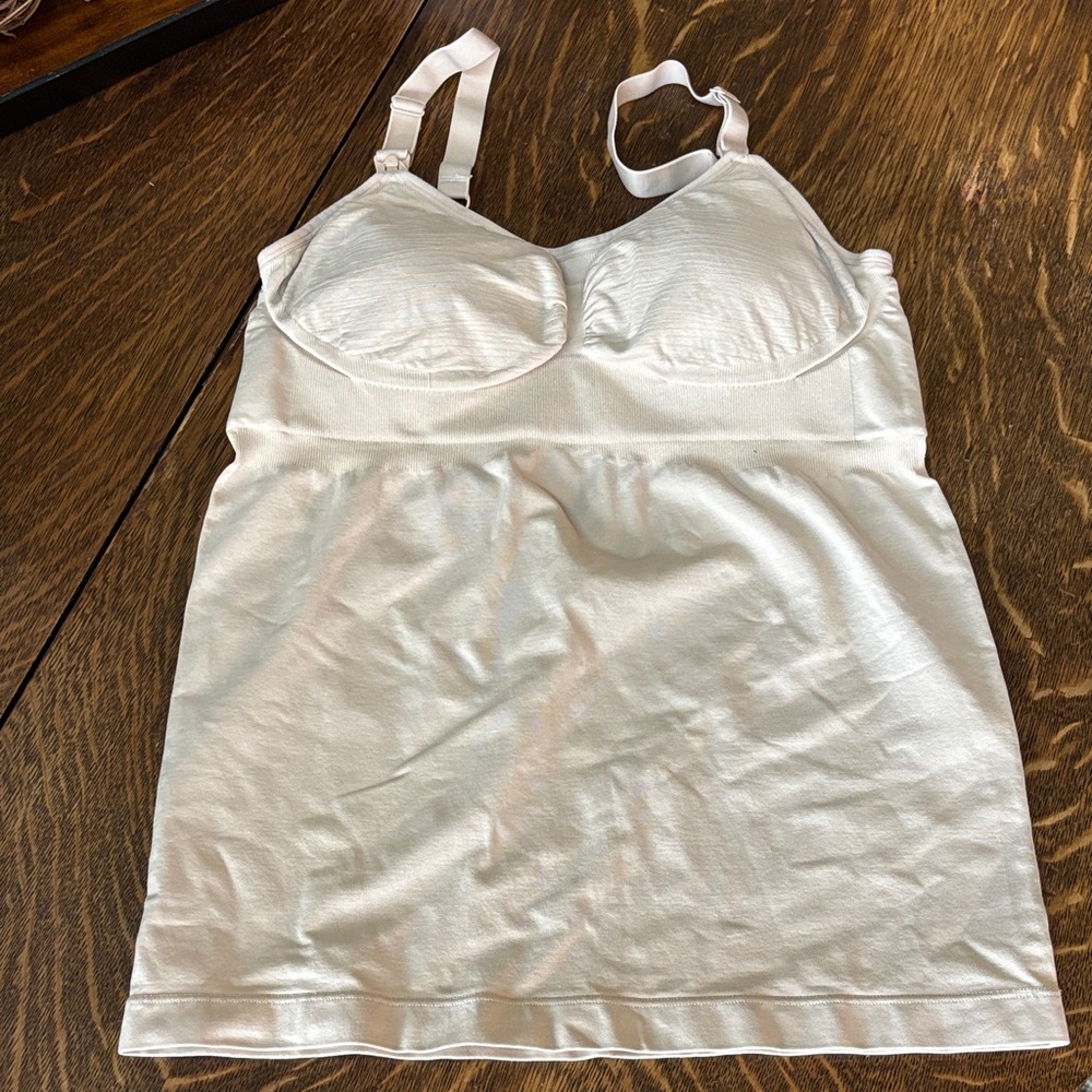NWOT Kindred Bravely Simply Sublime Pumping and Nursing Tank L-Busty